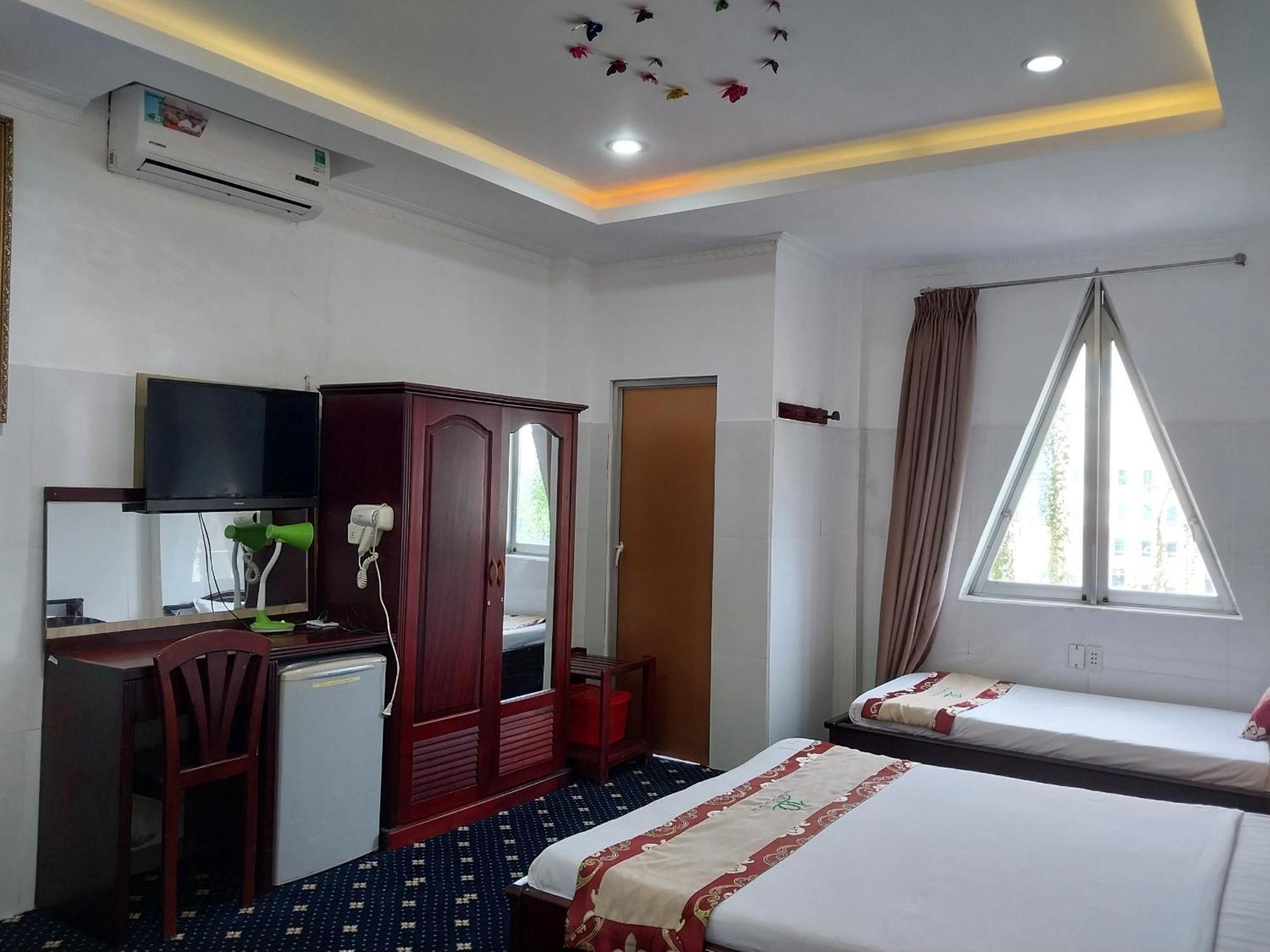 Nhat Quy Hotel Tay Ninh Екстер'єр фото