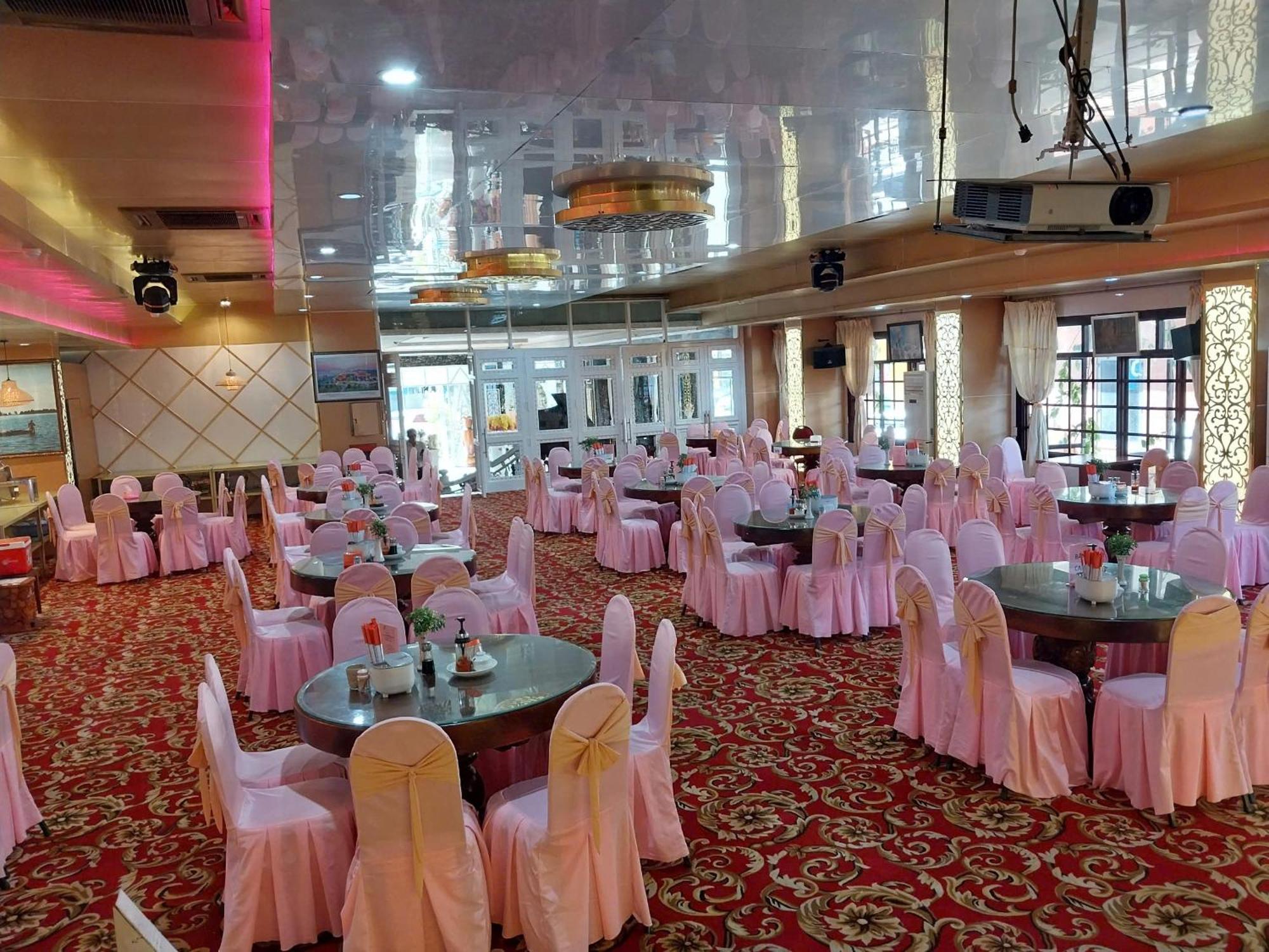 Nhat Quy Hotel Tay Ninh Екстер'єр фото