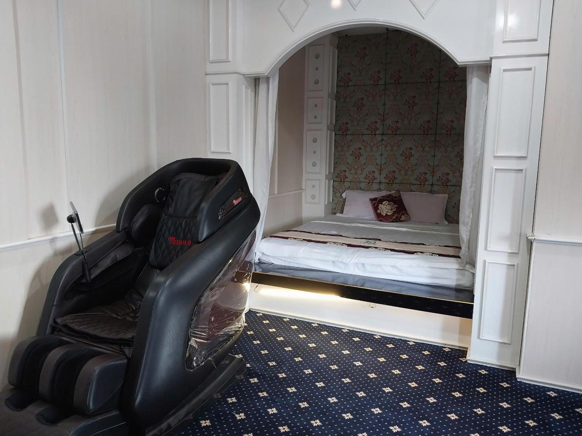 Nhat Quy Hotel Tay Ninh Екстер'єр фото